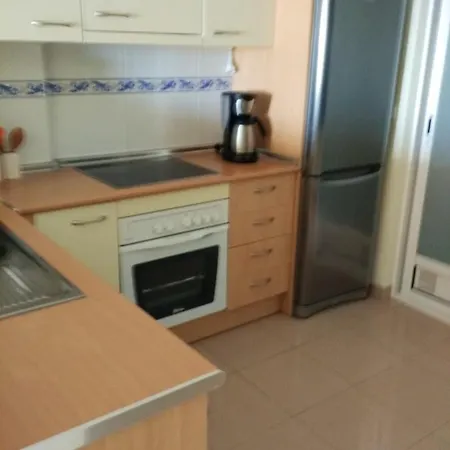 아파트 With 2 Bedrooms In Benidorm With Wonderful Sea View Shared Pool And Furnished Terrace 500 M From The Beach
